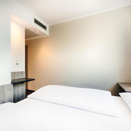B&B Hotel Nuernberg-Plaerrer Εξωτερικό φωτογραφία