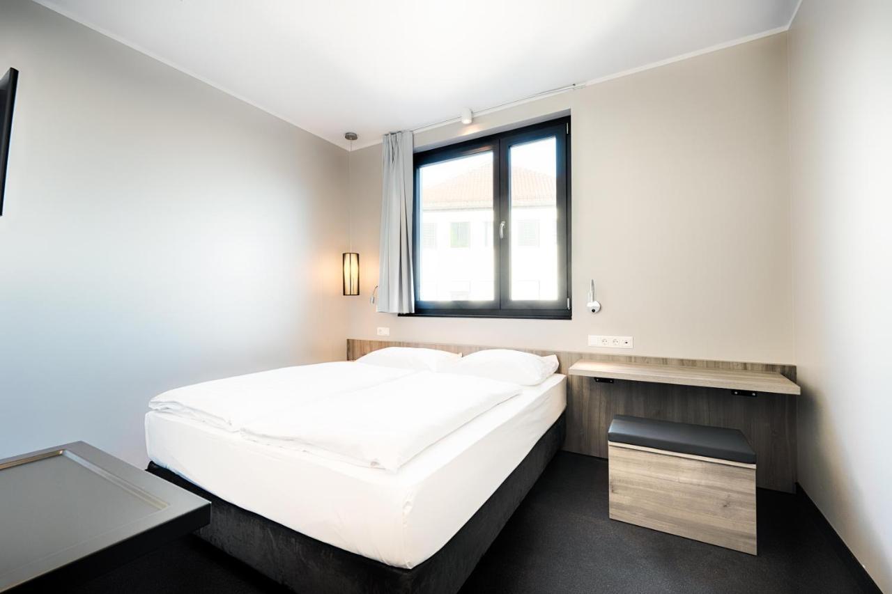 B&B Hotel Nuernberg-Plaerrer Εξωτερικό φωτογραφία