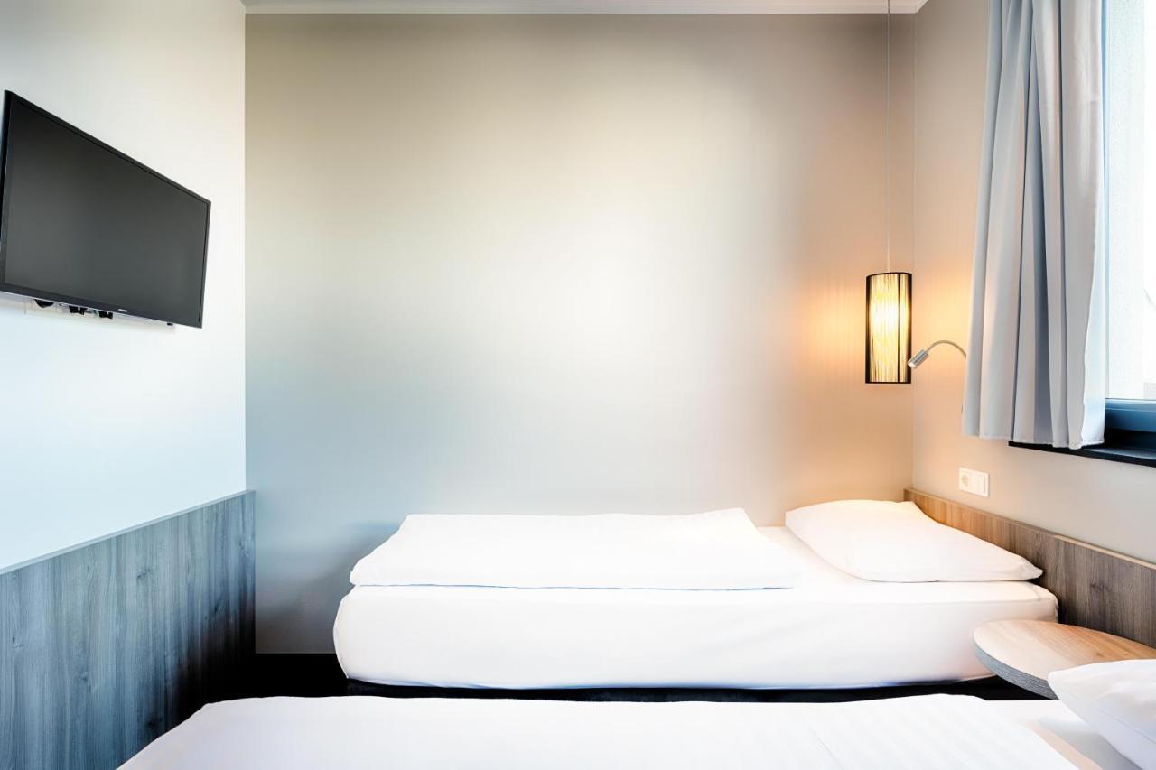 B&B Hotel Nuernberg-Plaerrer Εξωτερικό φωτογραφία